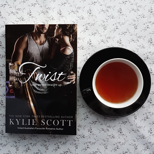 Twist, Kylie Scott, Dive Bar, contemporary romance, Earl Grey Editing, tea and books, books and tea